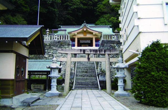 山辺神社