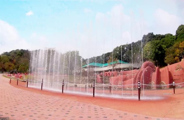 Akatsukayama Park Water Plaza