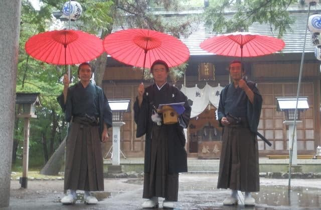 Daini costume procession