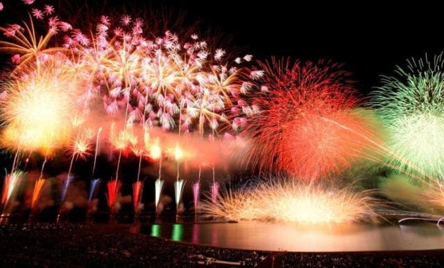 Underwater sky wide star mine