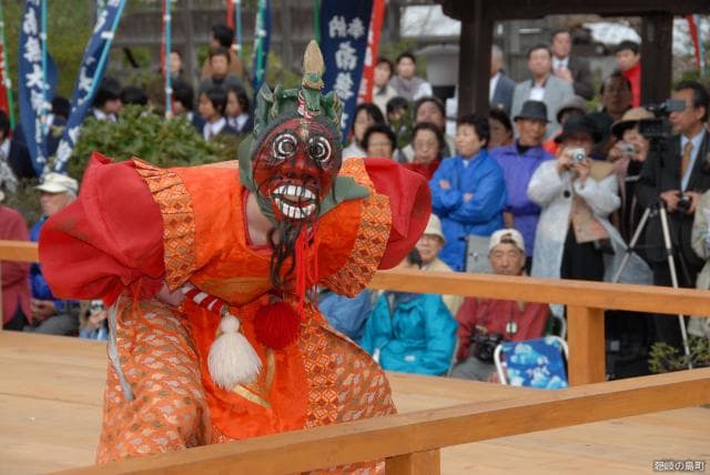 隠岐国分寺蓮華会舞