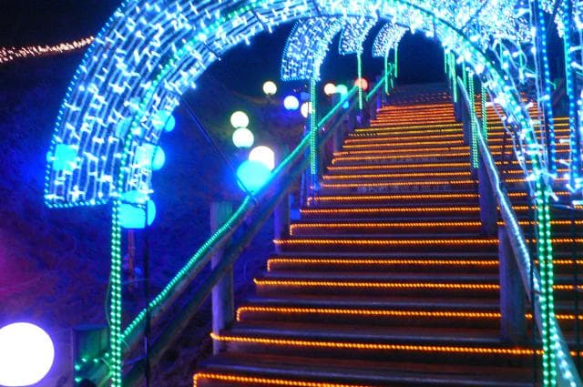 鳥取砂丘イリュージョン(階段アーチ)