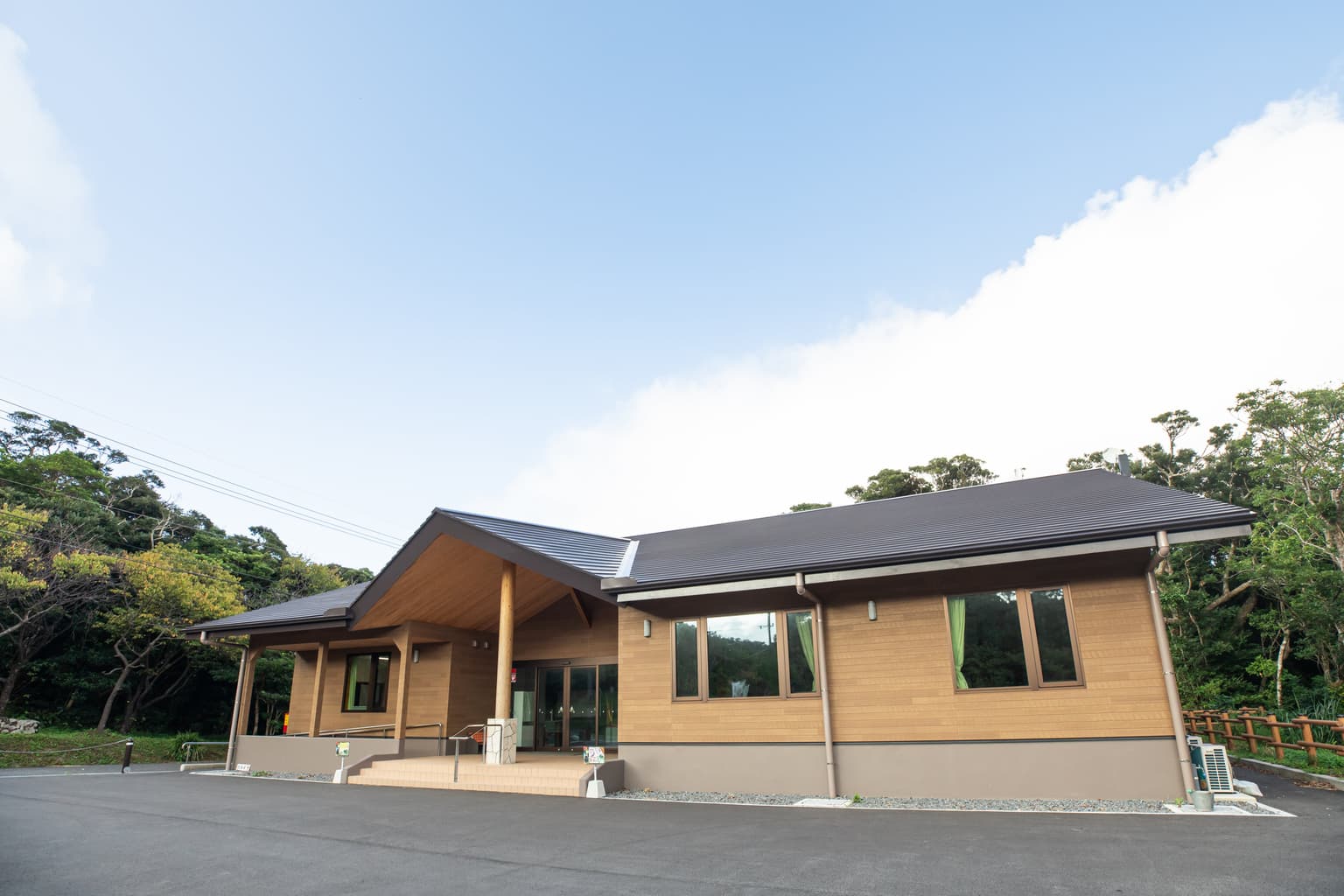 Amami Nature Observation Forest Forest Museum