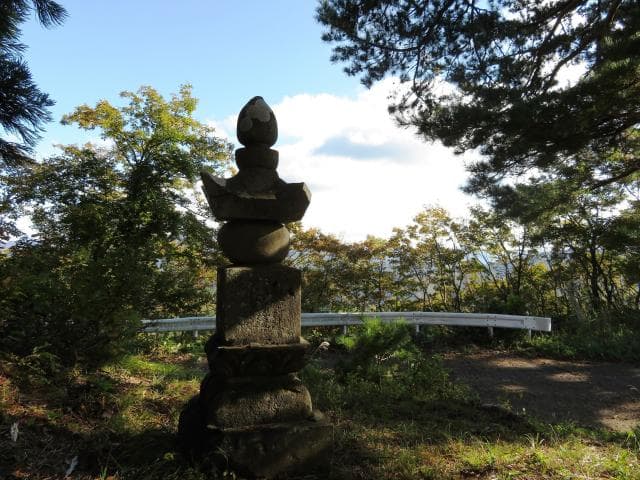 Shiraki Pass Olympic Tower