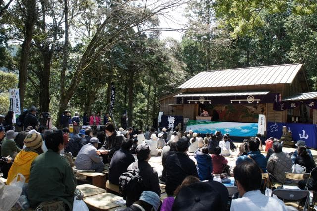 人形浄瑠璃・小野さくら野舞台