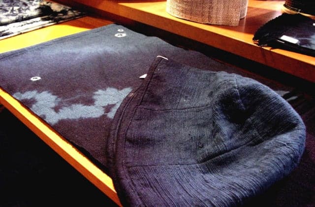 Indigo dyeing
