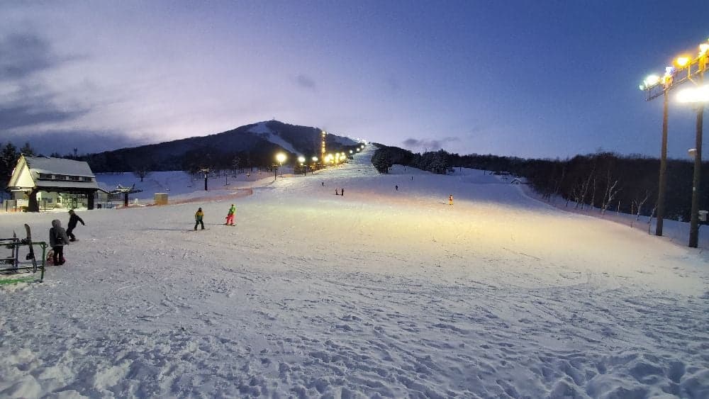 Okunakayama Kogen Ski Resort