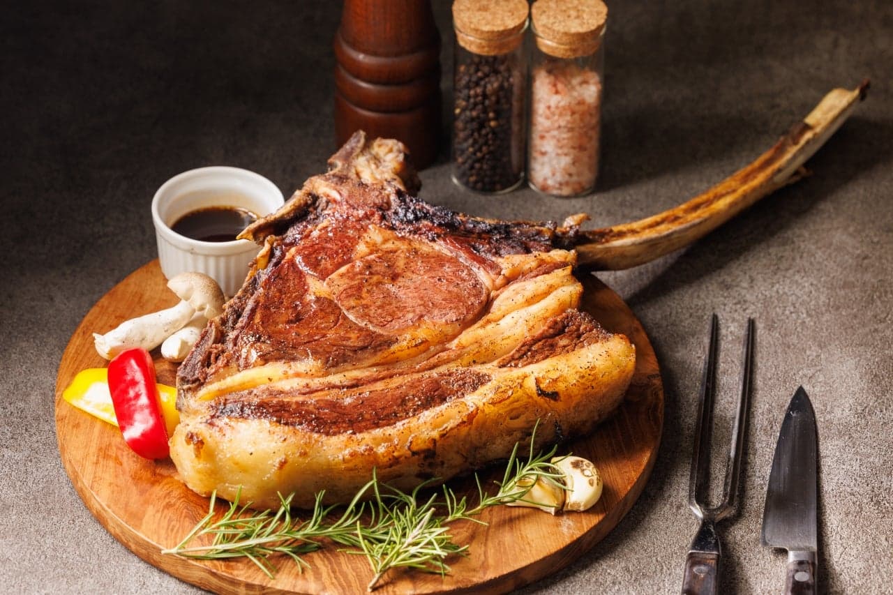 Tomahawk steak