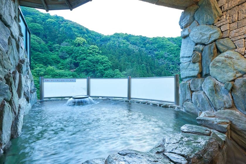 ブルーヴィラあなぶき(露天風呂)