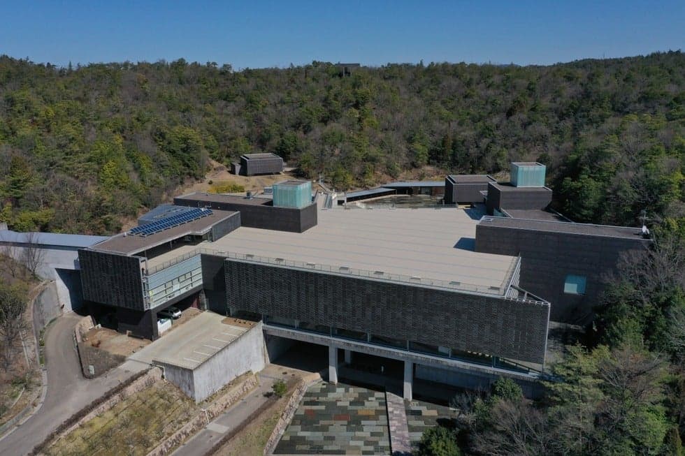 Ceramic Park MINO exterior