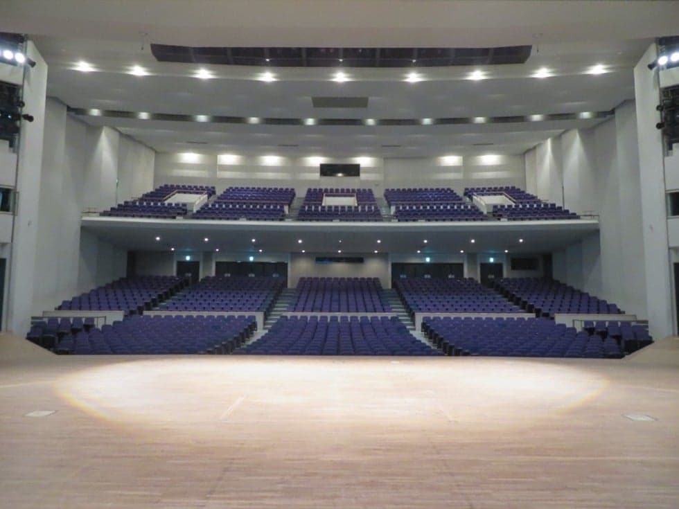 サンホール(客席)