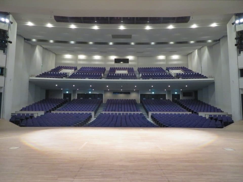 サンホール(客席)