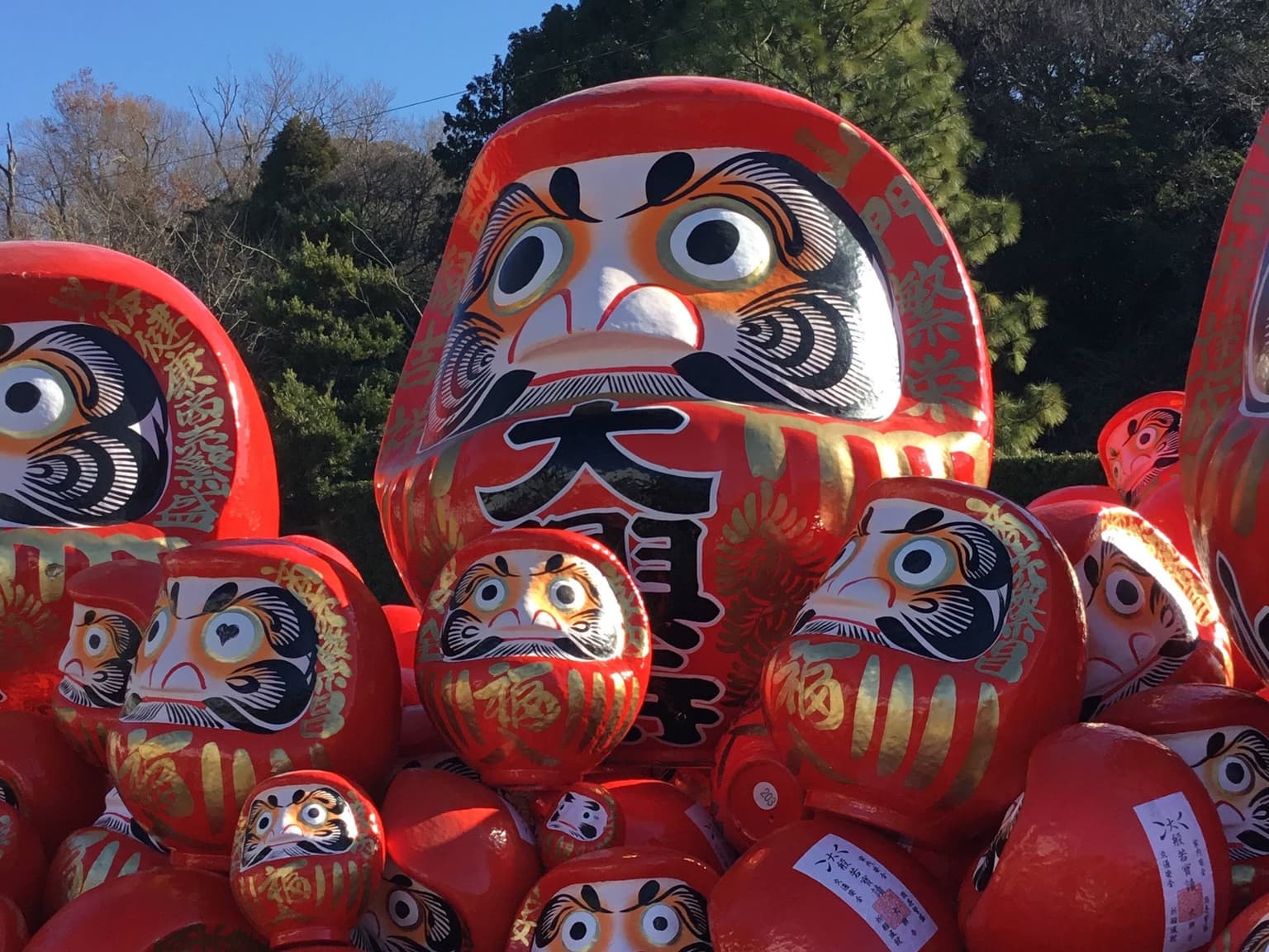 Fuku Daruma waits for the fire.