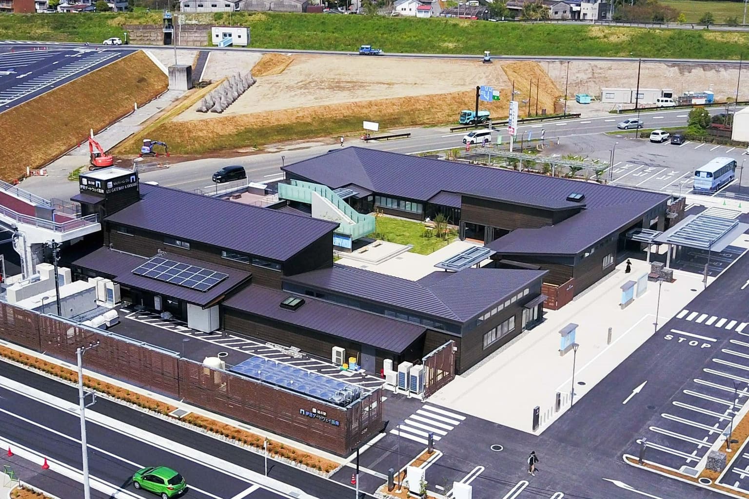 Roadside station "Izu Gateway Kannami"