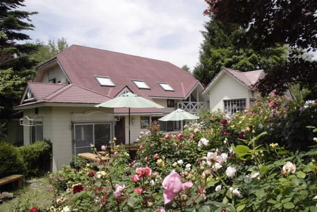 Handmade dishes and a relaxing pension