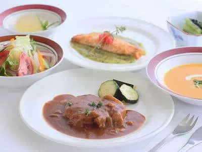 Example of cooking Western-style home cooking using ingredients from local and Shinshu
