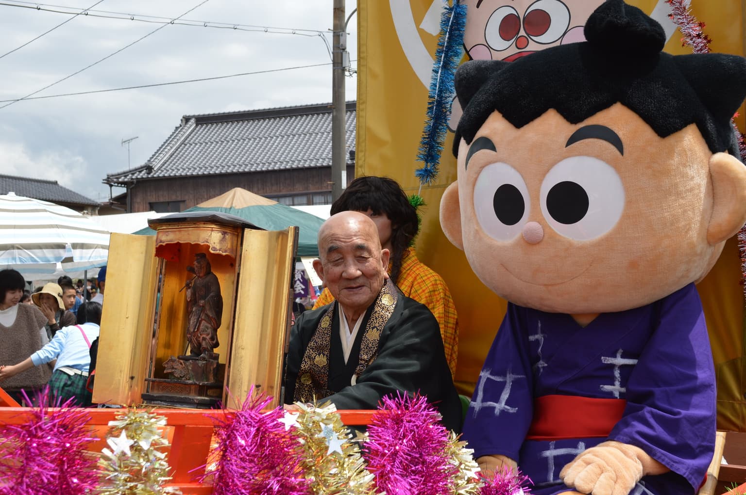 寝太郎まつり山車