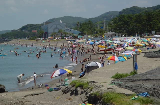 Hasama Beach