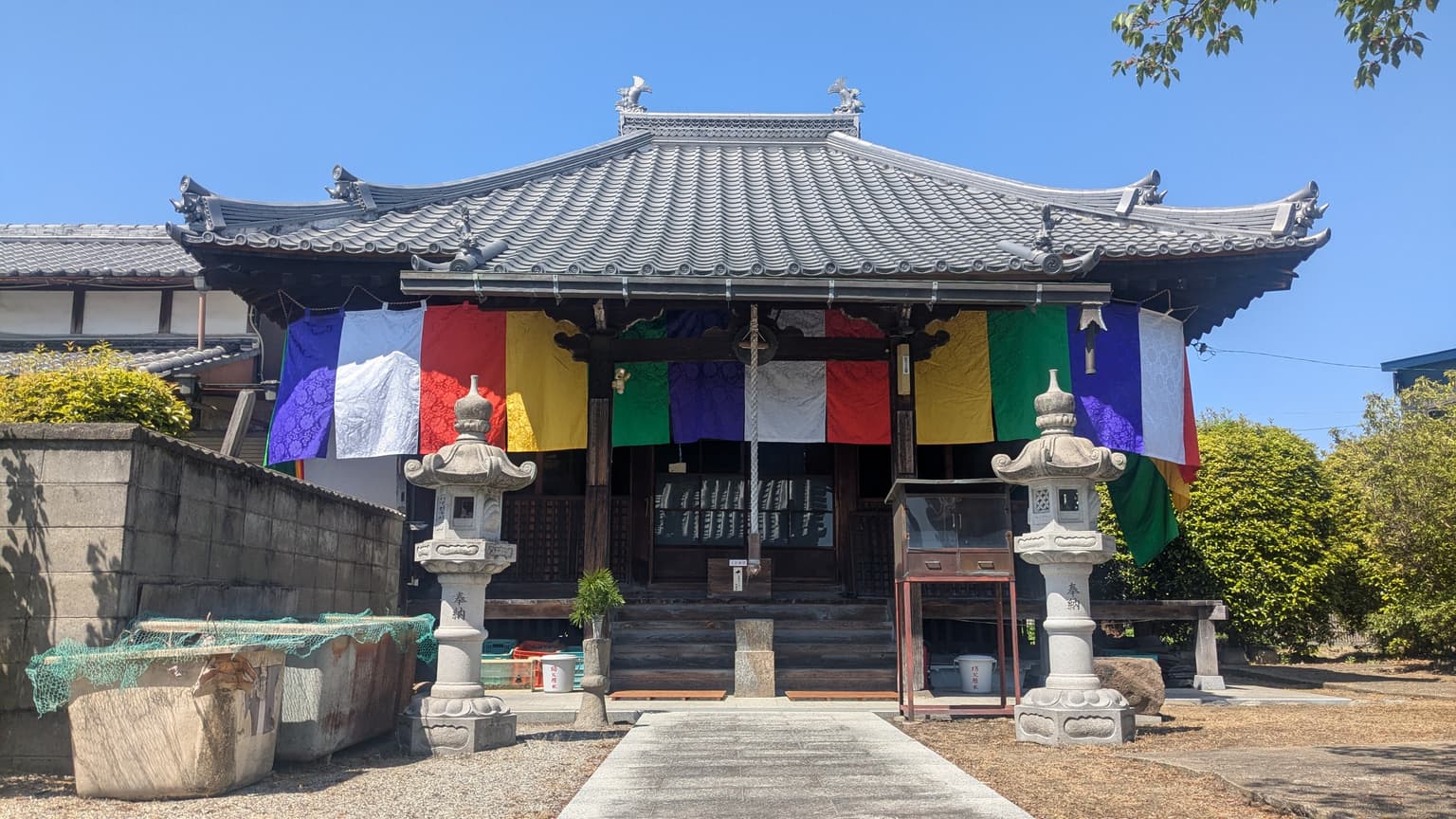 与楽寺(外観)