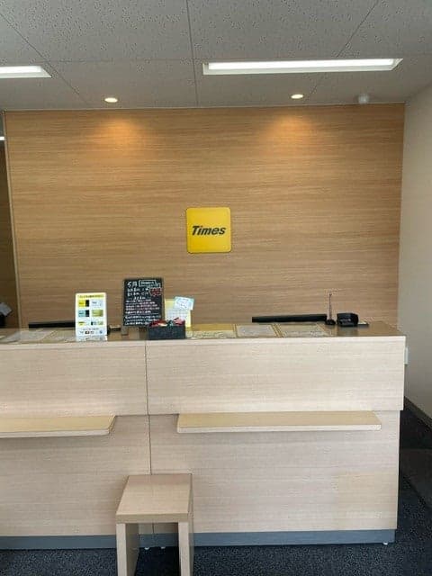タイムズカー岡山駅西口店