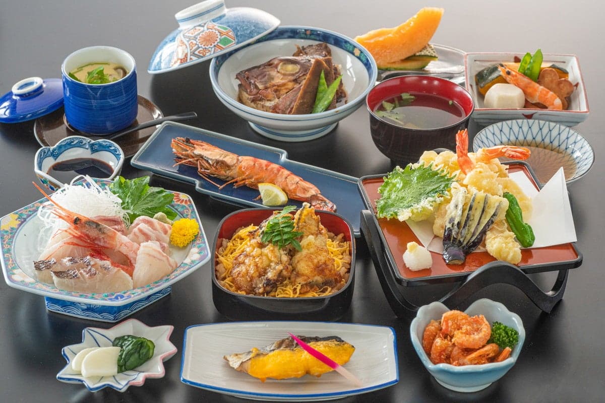 民宿青島 あなご料理専門店 青島食堂