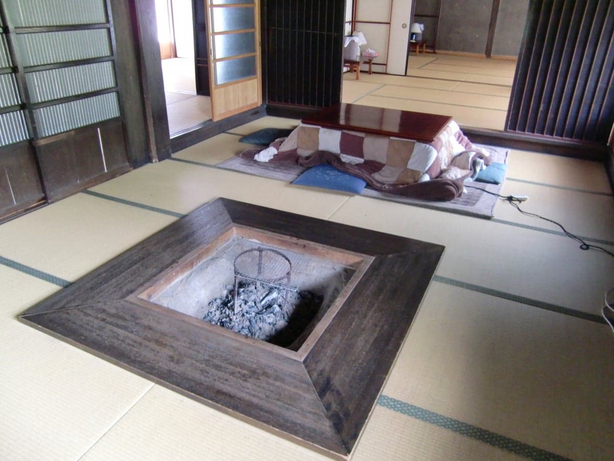 Hachi Todera International Exchange Villa