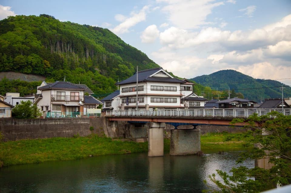 Riverside Yunogo