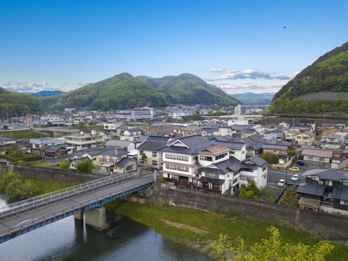 Riverside Yunogo