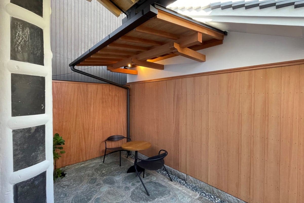 滔々 日本郷土玩具館 蔵の宿