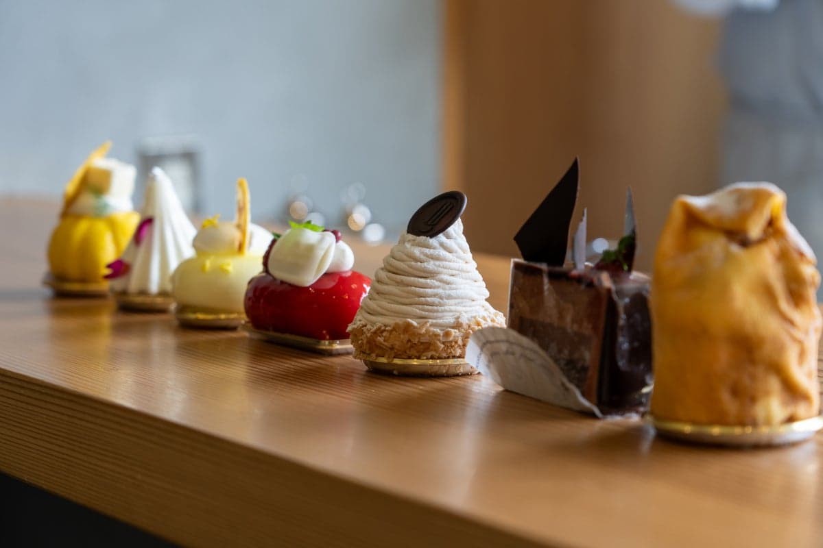 Nishiawakura Kobayashi Confectionery Store